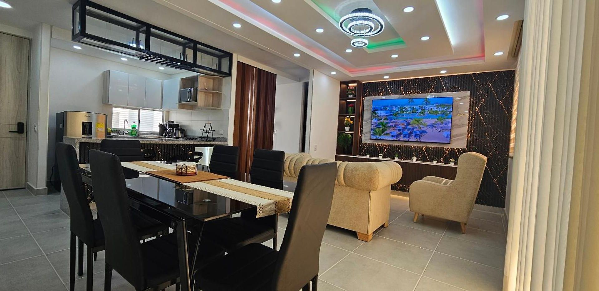 Modern In With Pool And Access Cartagena