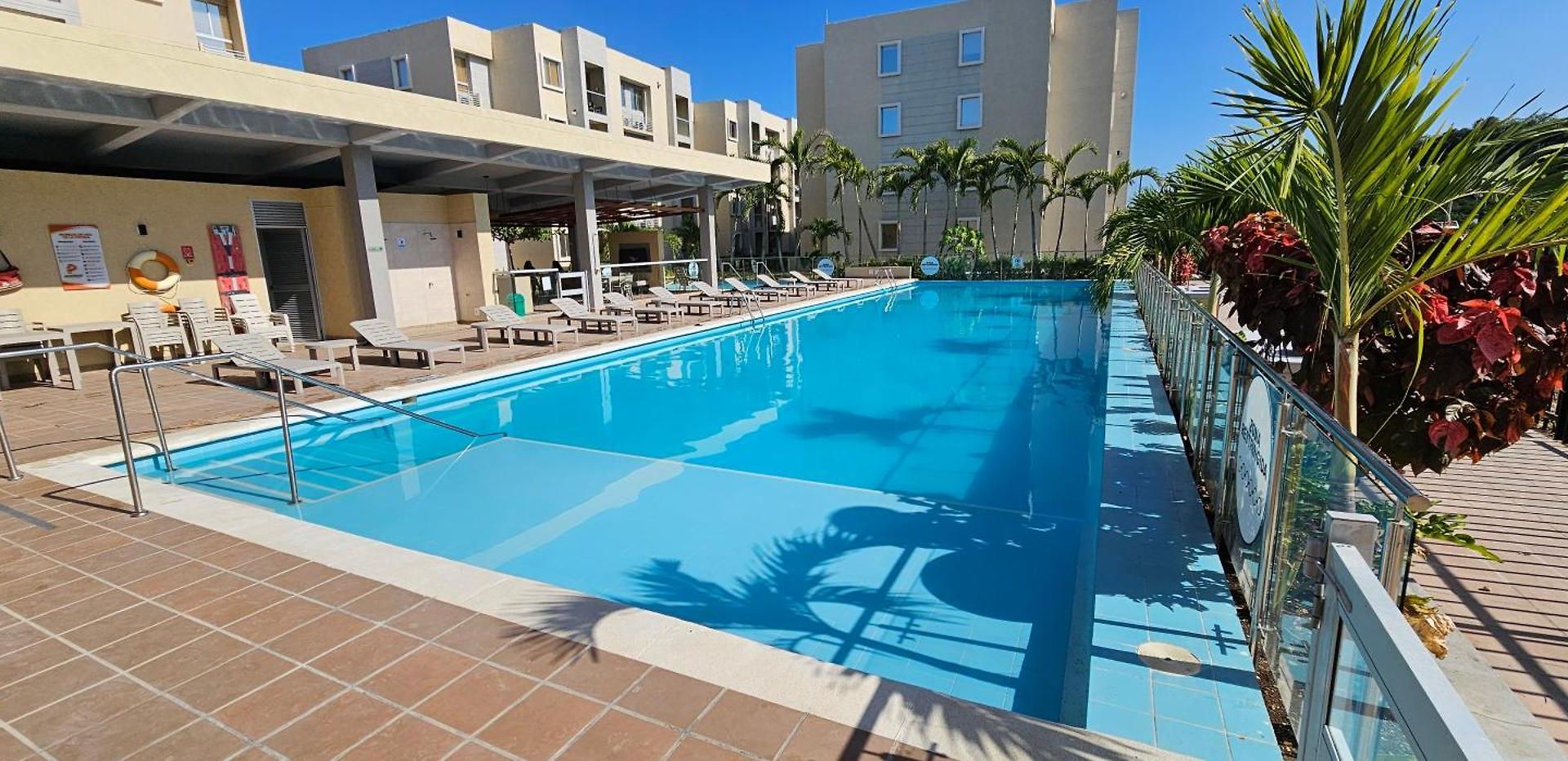 Modern In With Pool And Access * Cartagena