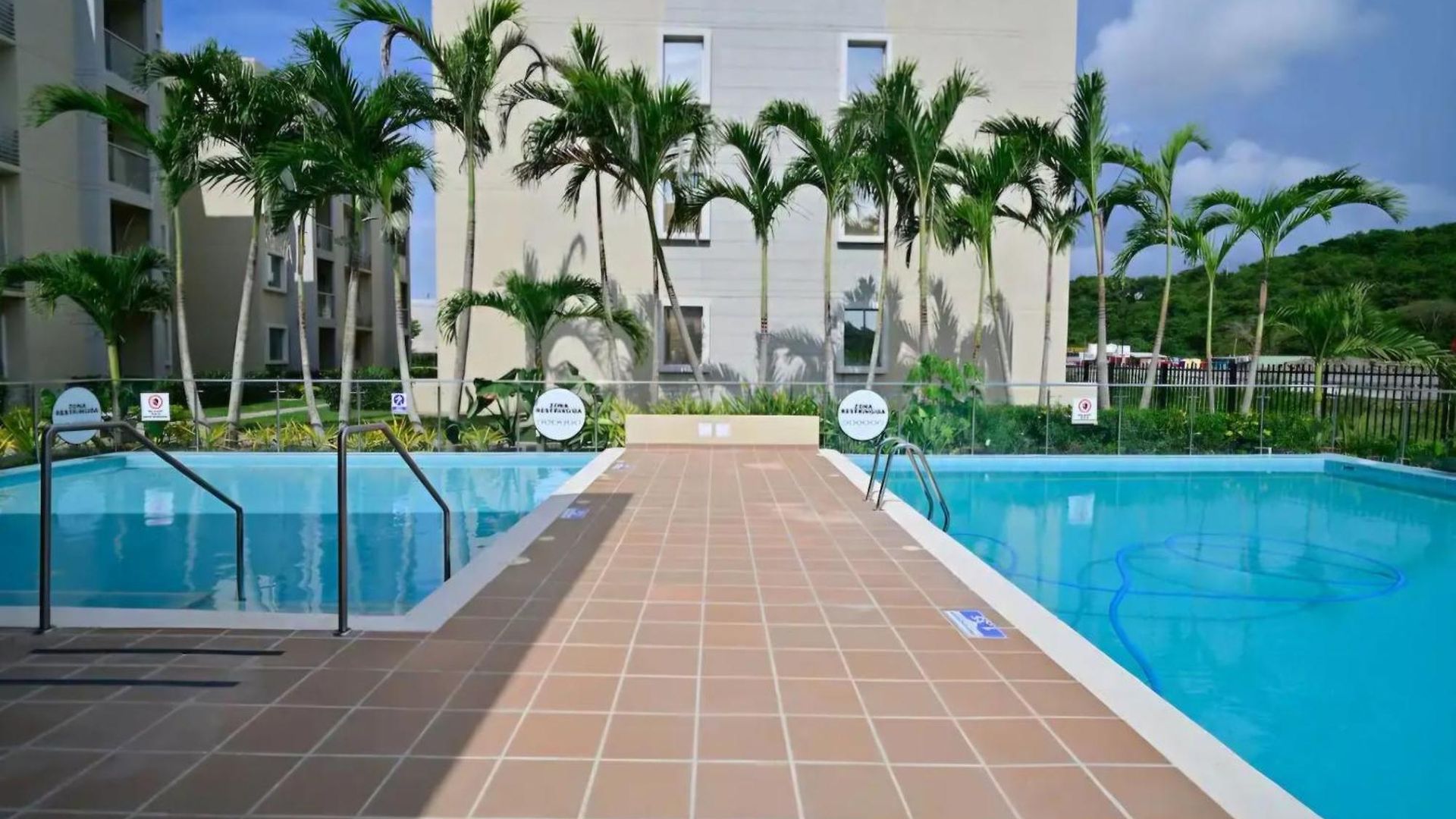 Apartamento Modern In With Pool And Access Cartagena