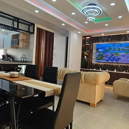Modern In With Pool And Access Cartagena