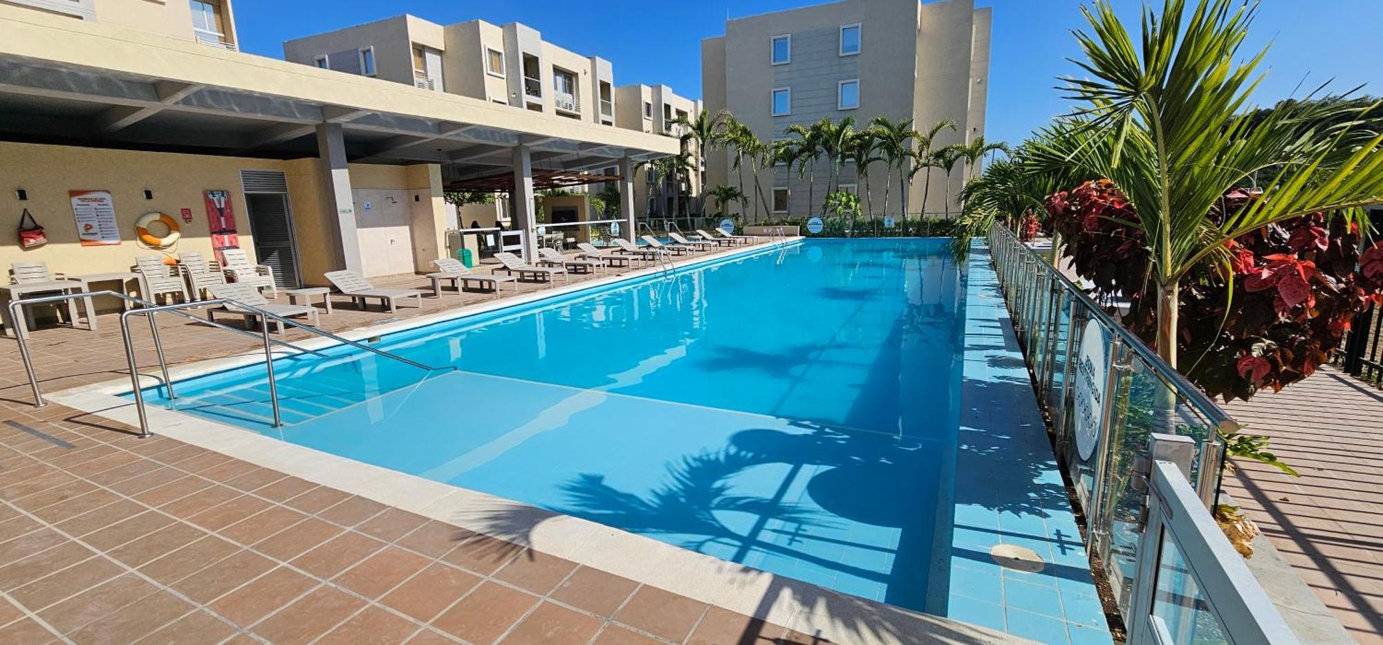Modern In With Pool And Access * Cartagena